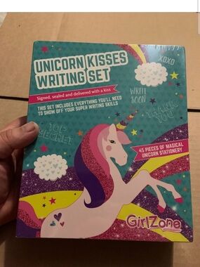 Girlzone Unicorn Kisses Writing Set- New / Sealed